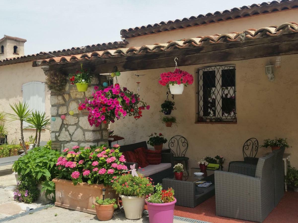 Apartmán La Tuiliere Saint-Laurent-du-Var Exteriér fotografie
